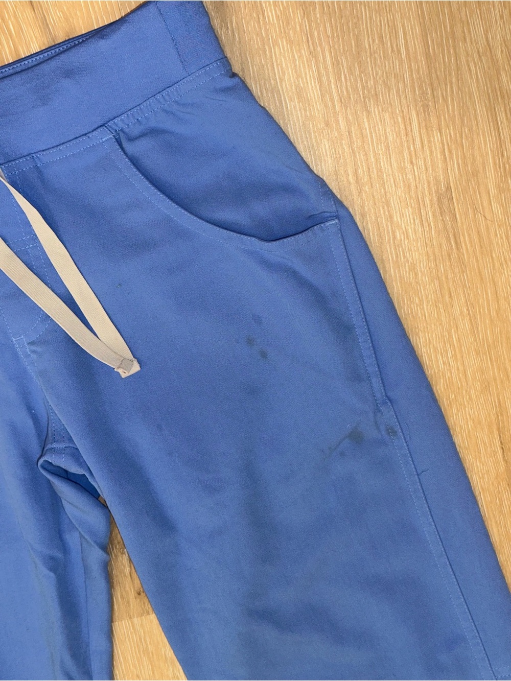 FIGS Scrub Pants - Picture 5 of 10